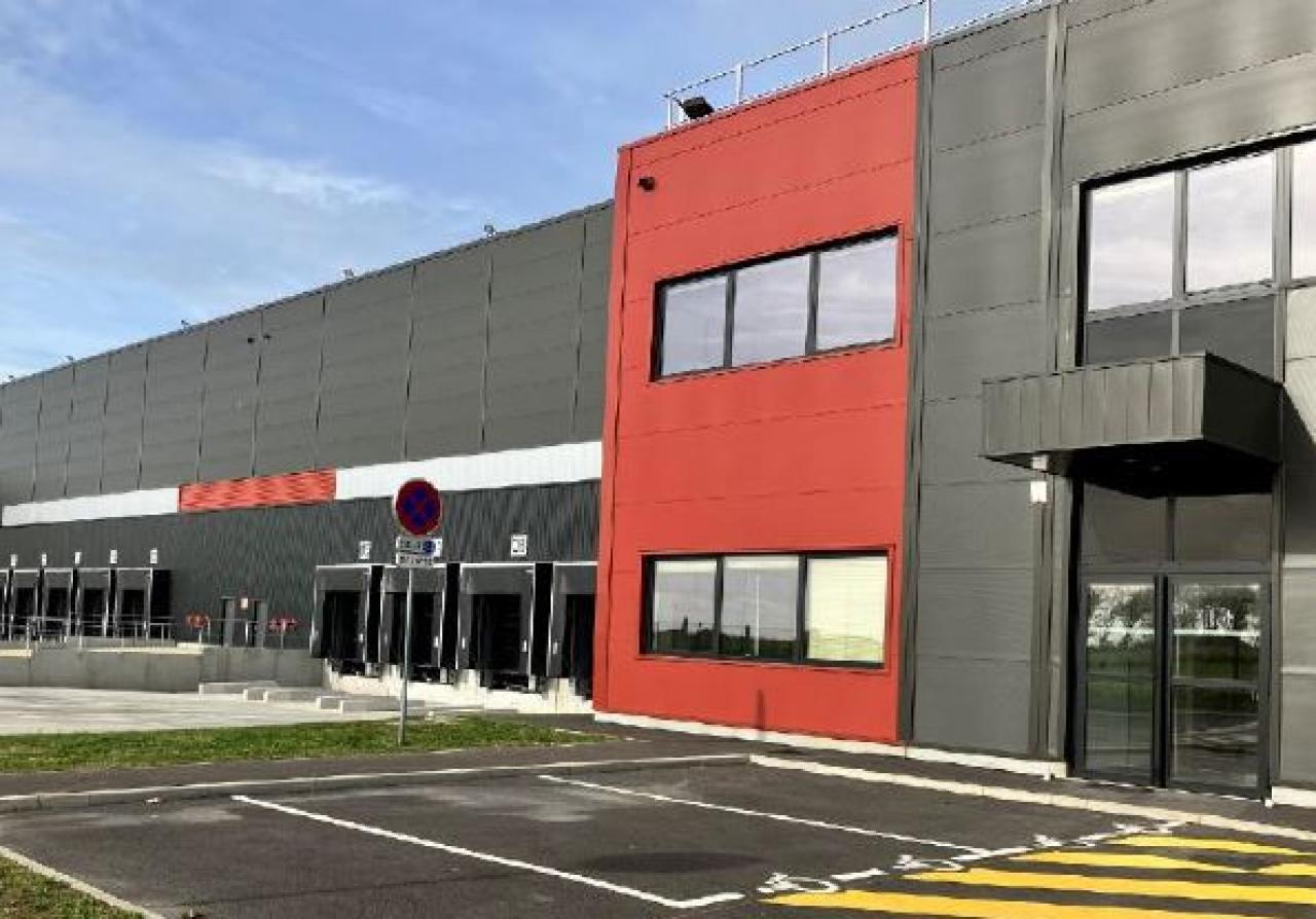 Entrepôt classe a Harnes 20844m² Location entrepôt classe a Harnes Pas-de-Calais OLLOG2529219 1